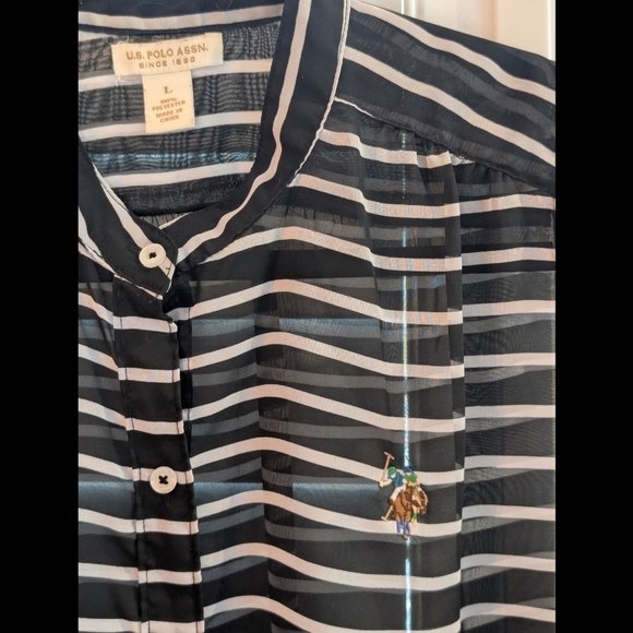 U.S Polo Association Black and White Striped Sleeveless Blouse - Picture 3 of 9